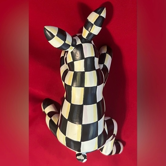 Mackenzie-Childs 🖤🤍 Courtly Check
Funny Bunny Pot Hanger 🖤🤍 NIB! Last one. - Picture 2 of 10